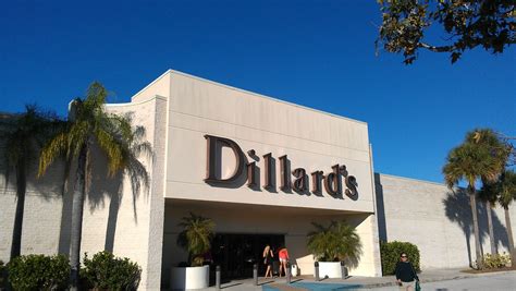 dillard's outlet melbourne square.